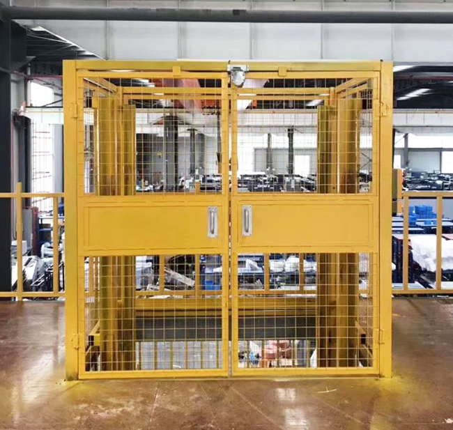 株洲智能导轨式升降机亮相